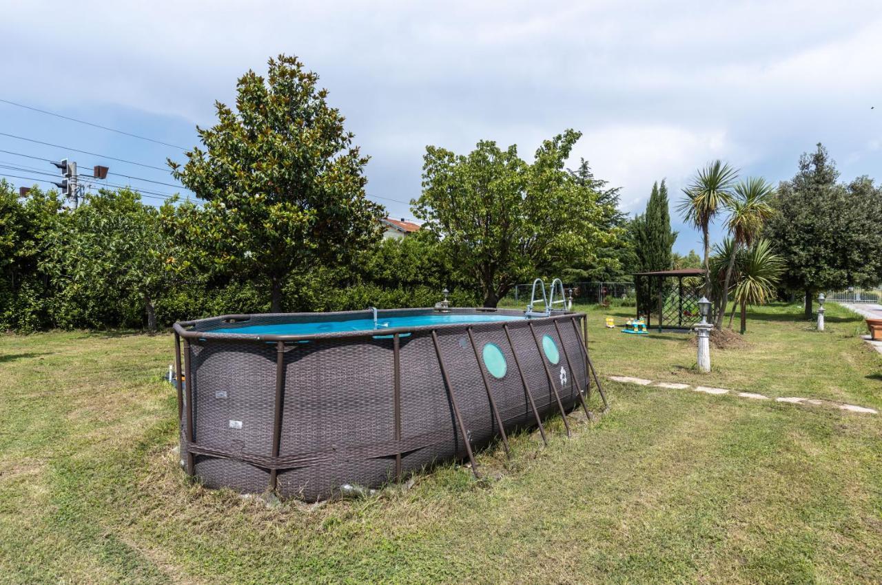 Countryside Apt With Swimming Pool And Parking Cascina Exterior foto